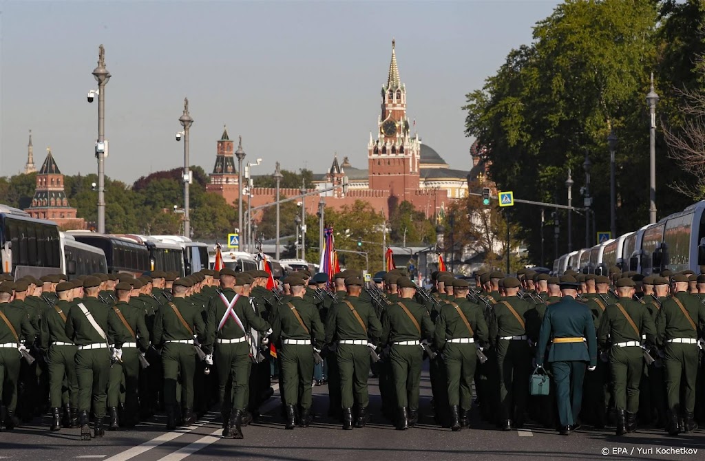 Parade Russische overwinningsdag in Moskou begonnen