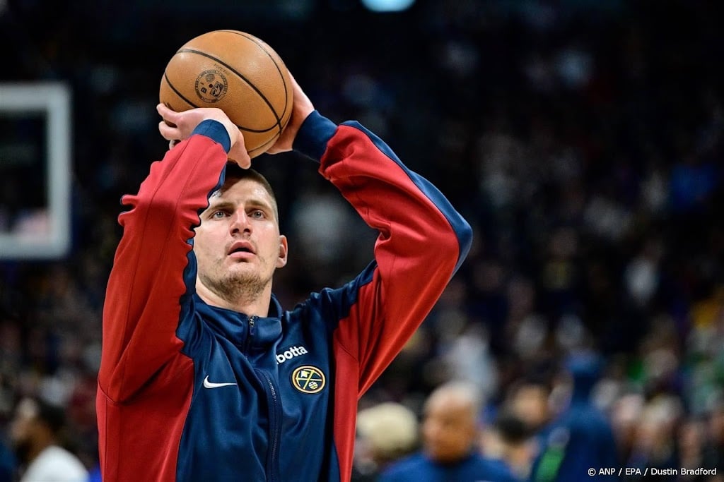 Serviër Jokic voor derde keer gekozen tot beste basketballer NBA