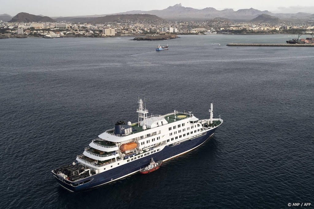 Hondius na aankomst op Tenerife door naar Nederland