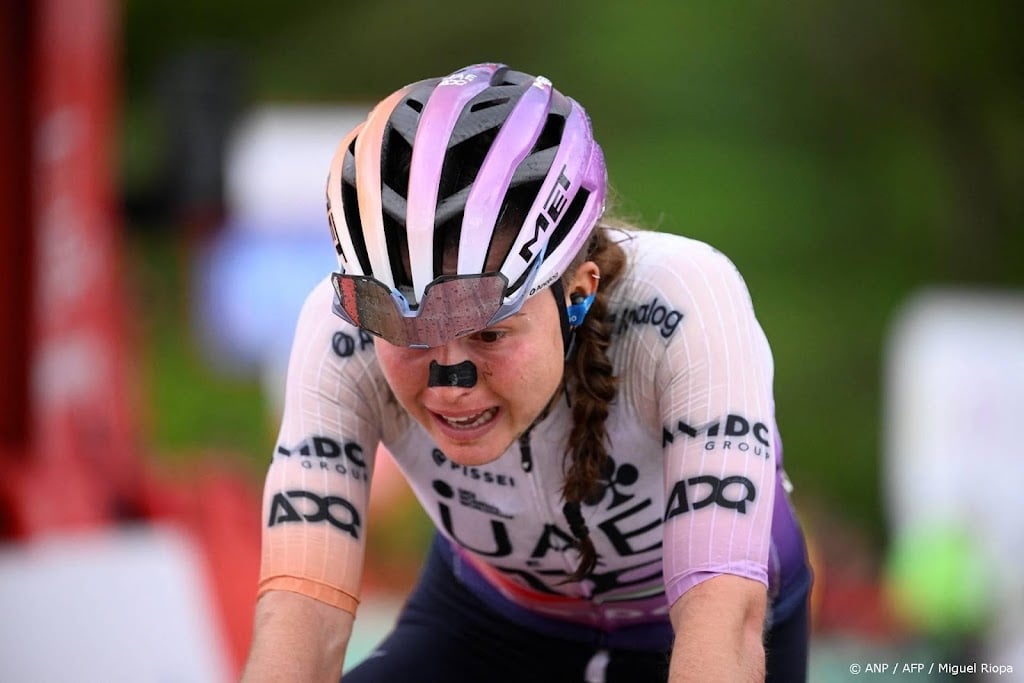 Wielrenster Blasi houdt Van der Breggen van eindzege in Vuelta 
