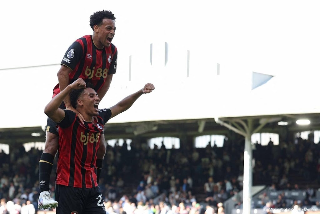 Bournemouth wint met herstelde Kluivert op de bank van Fulham