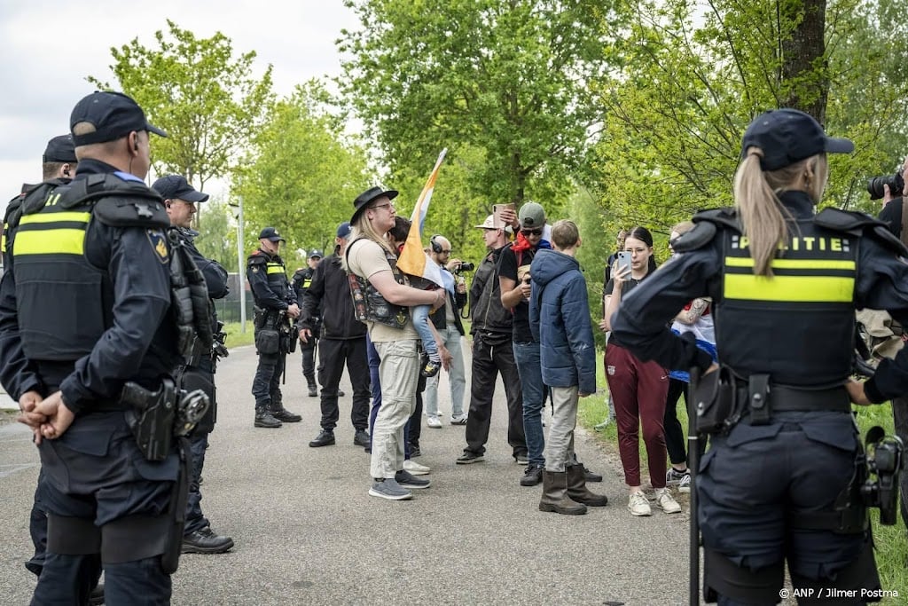 Meer arrestaties bij demonstraties azc Ter Apel