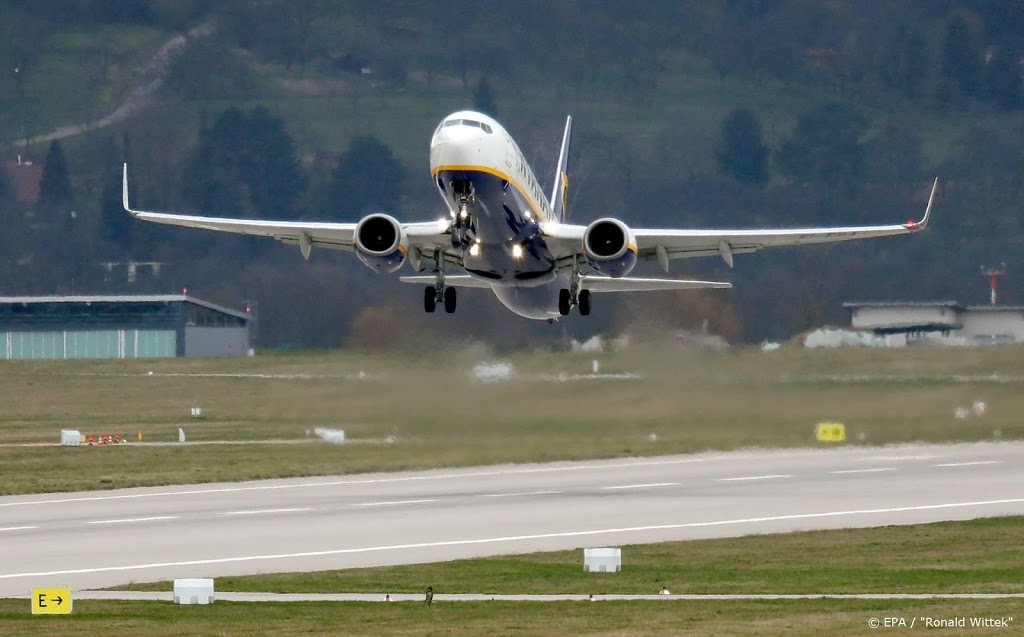Ryanair: gratis omboeken vluchten in juli en augustus