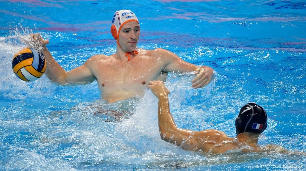Waterpoloër Lindhout terug in Nederlandse competitie