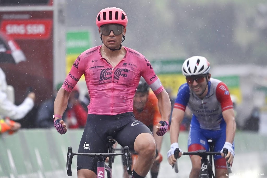 Wielrenner Bissegger wint vierde rit Ronde van Zwitserland