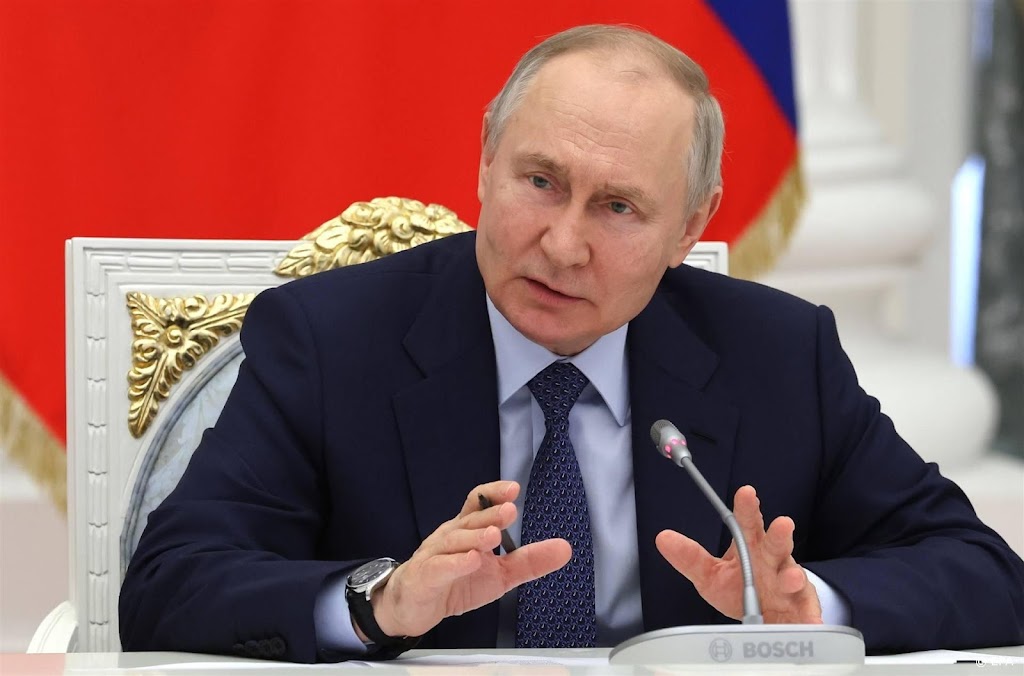Poetin: tactische kernwapens kunnen begin juli naar Belarus