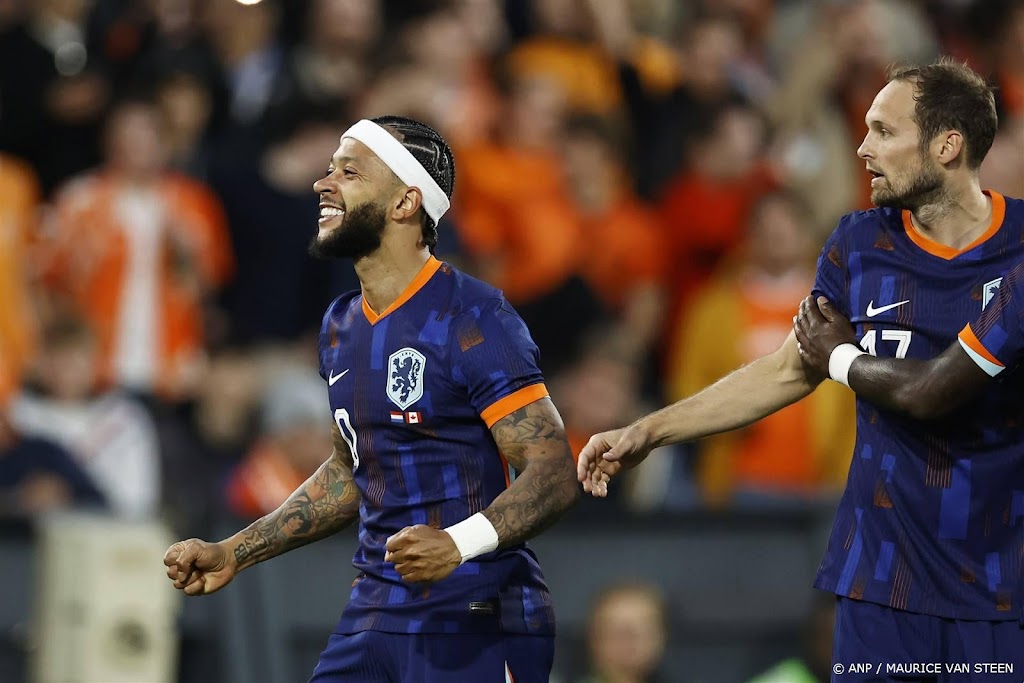 Depay mag haarband van 'verraste' Koeman gewoon dragen