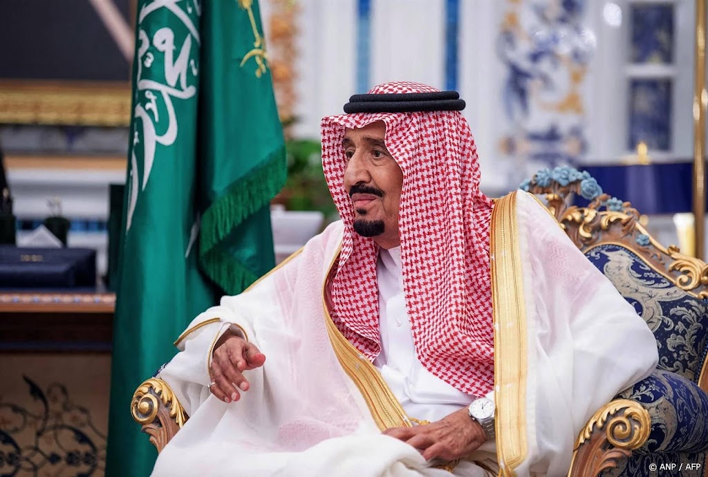 Koning Salman betaalt voor 2000 Palestijnen pelgrimage naar Mekka
