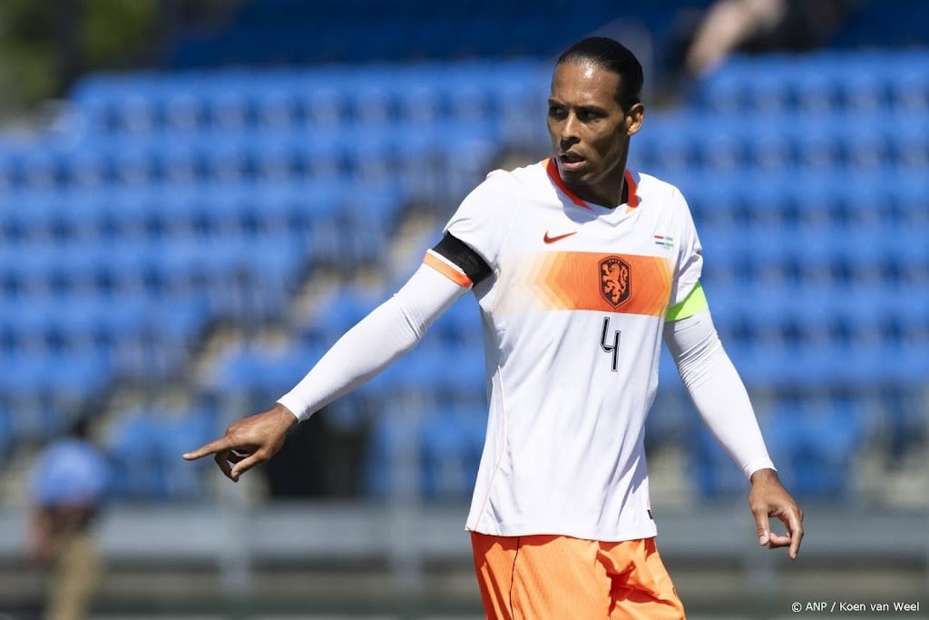 Van Dijk blij dat Oranje duel met Oezbekistan heeft gewonnen 