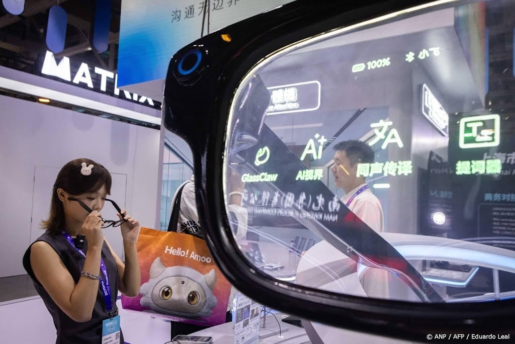 Sterke groei Chinese export door grote vraag naar AI-apparatuur