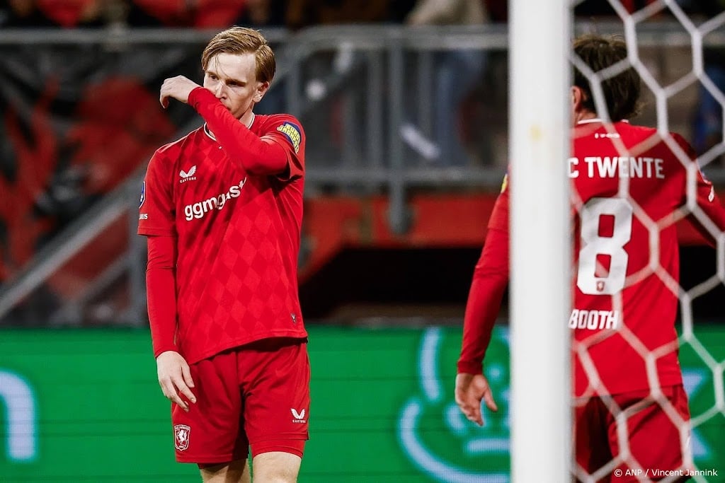 Verdediger Rots van FC Twente naar Hoffenheim