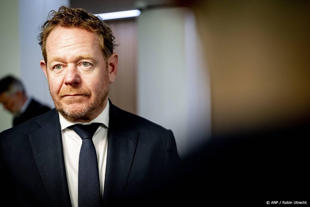 Kamerleden: noem misbruikchatgroepen georganiseerde misdaad
