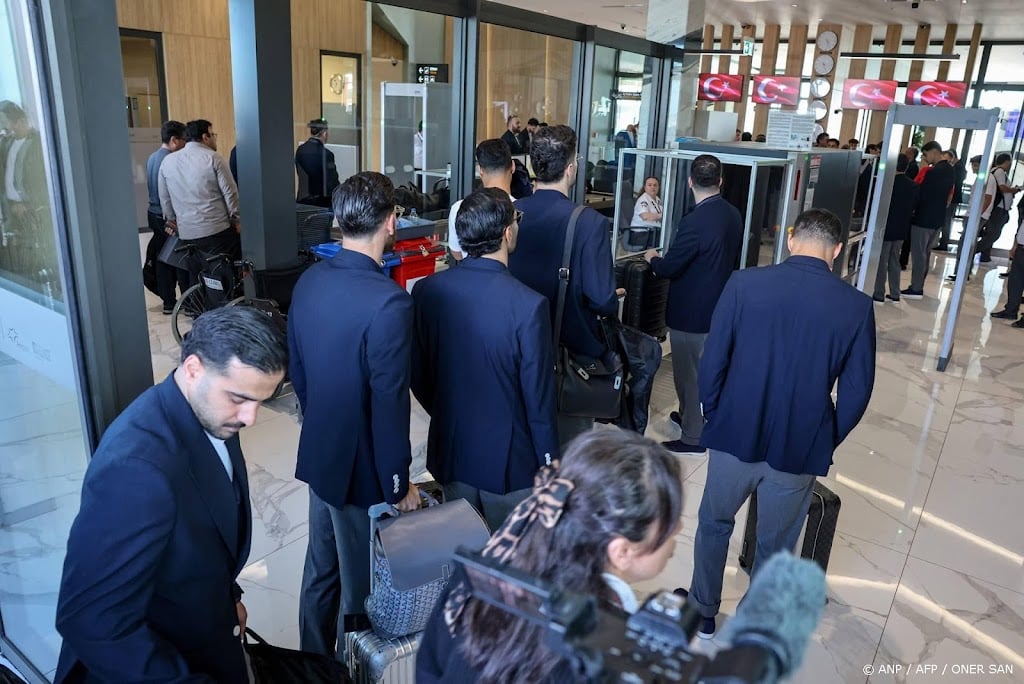 Iran reist dag voor eerste WK-wedstrijd naar Verenigde Staten