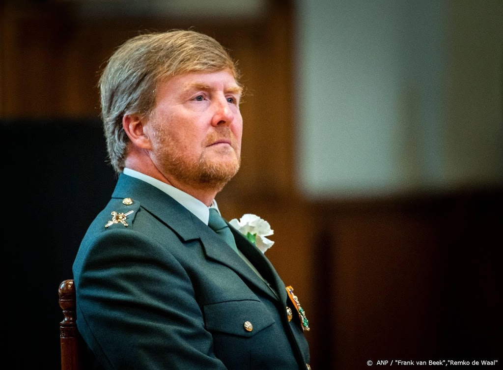 Koning neemt deel aan trainingsmissie met F-16