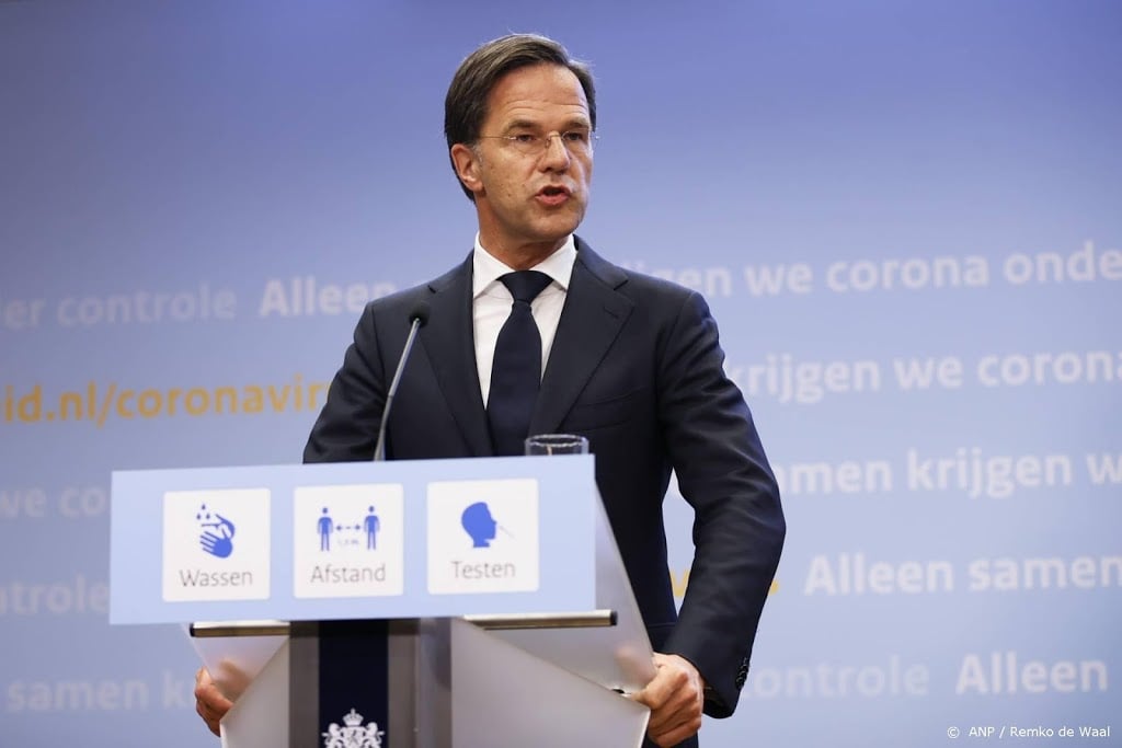 Premier Rutte roept op feestjes klein en beheersbaar te houden