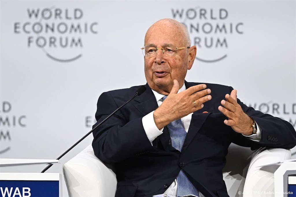 Rechtszaak tegen WEF en oprichter Klaus Schwab over discriminatie