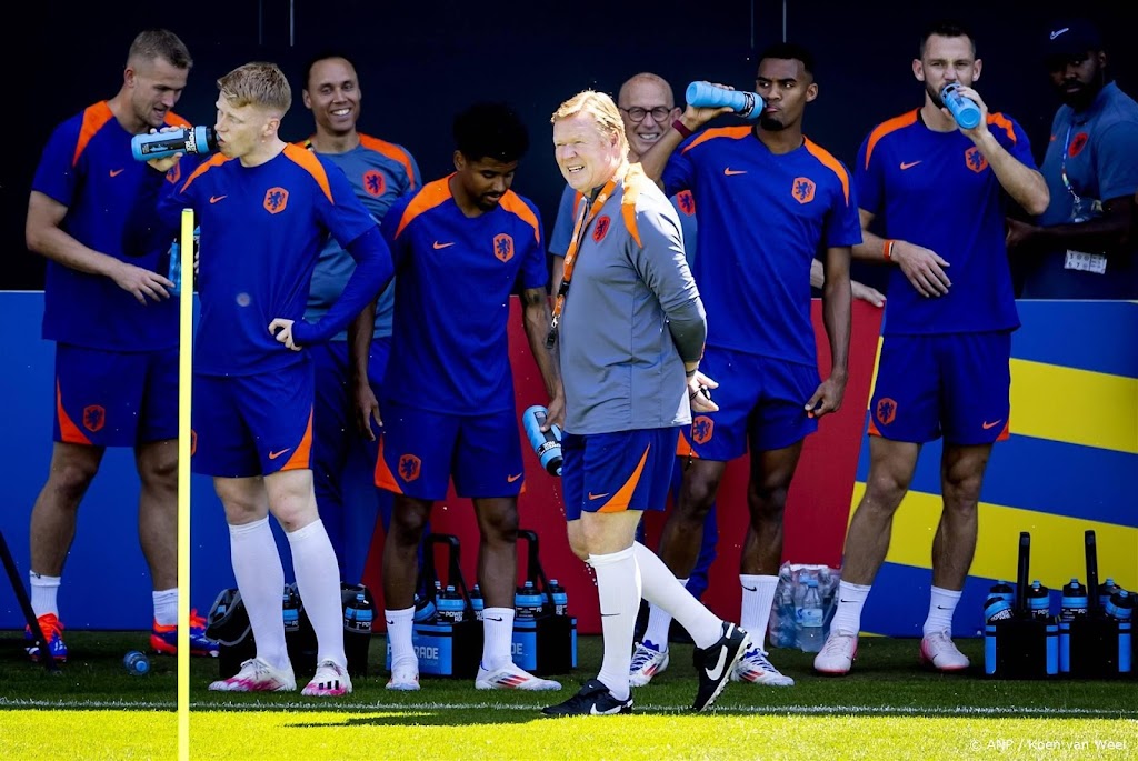 Oranje gelooft voor kraker met Engelsen in plek EK-finale        