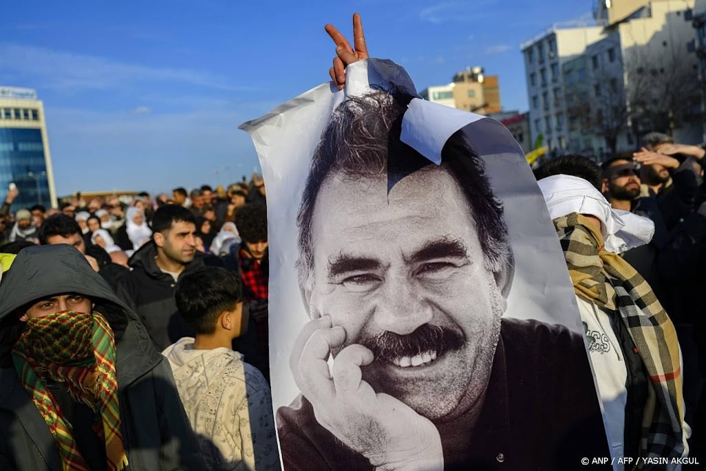PKK-leider Öcalan voorspelt snelle ontwapening