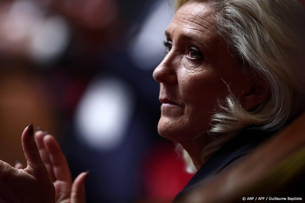 Partij Le Pen meldt inval in hoofdkantoor