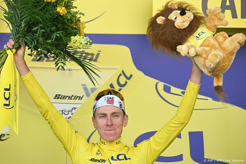 Pogacar tevreden dat hij in de buurt van Evenepoel blijft