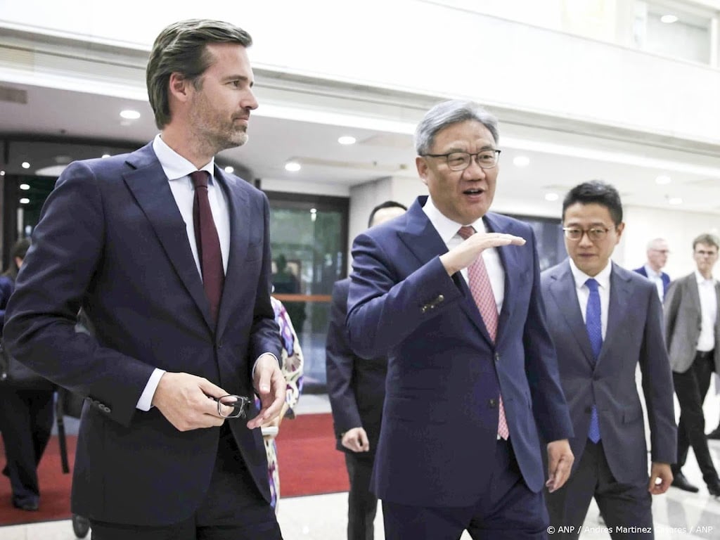 Sjoerdsma ziet na bezoek China dat bedrijfsleven aan de slag moet