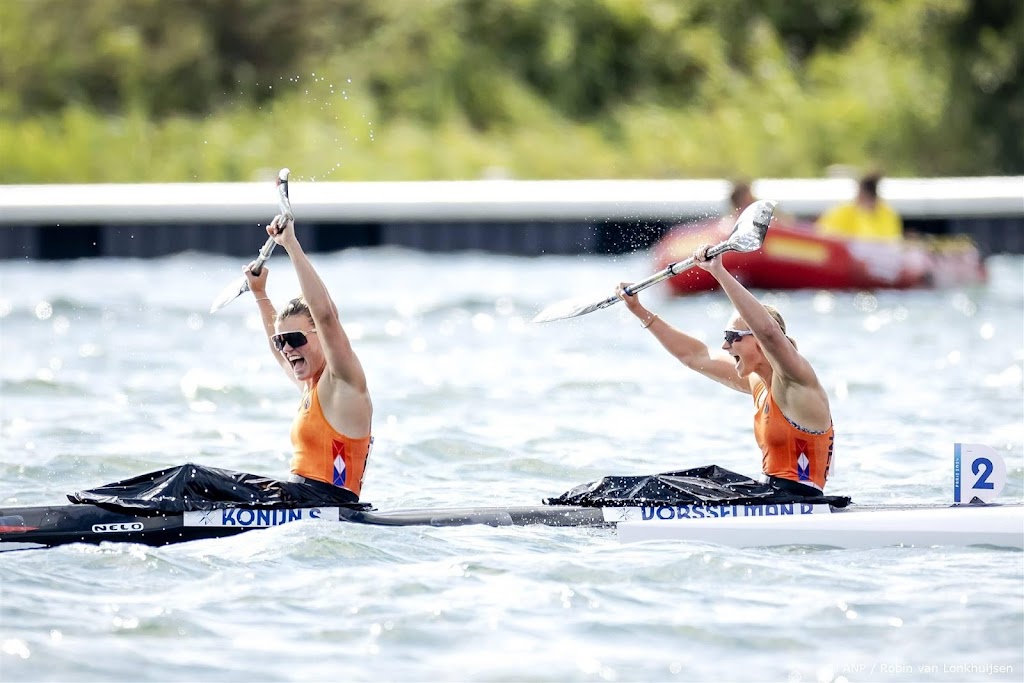 Kajaksprintsters Vorsselman en Konijn naar eindstrijd