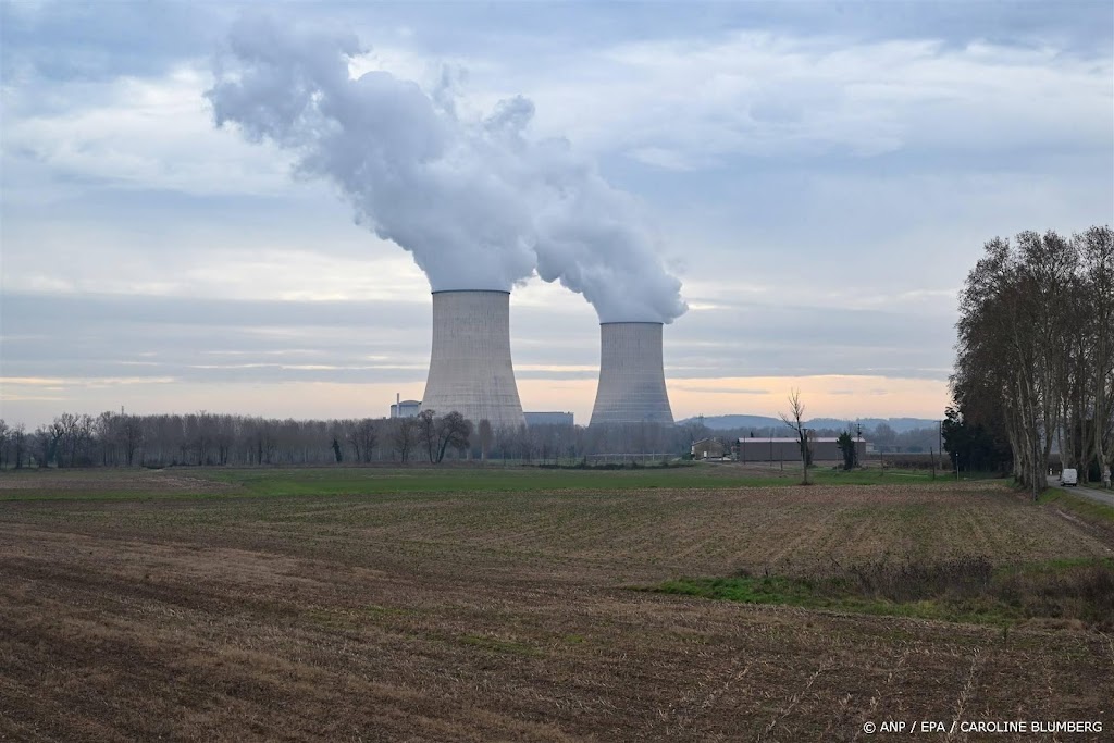 Meer Franse kerncentrales op halve kracht door hittegolf