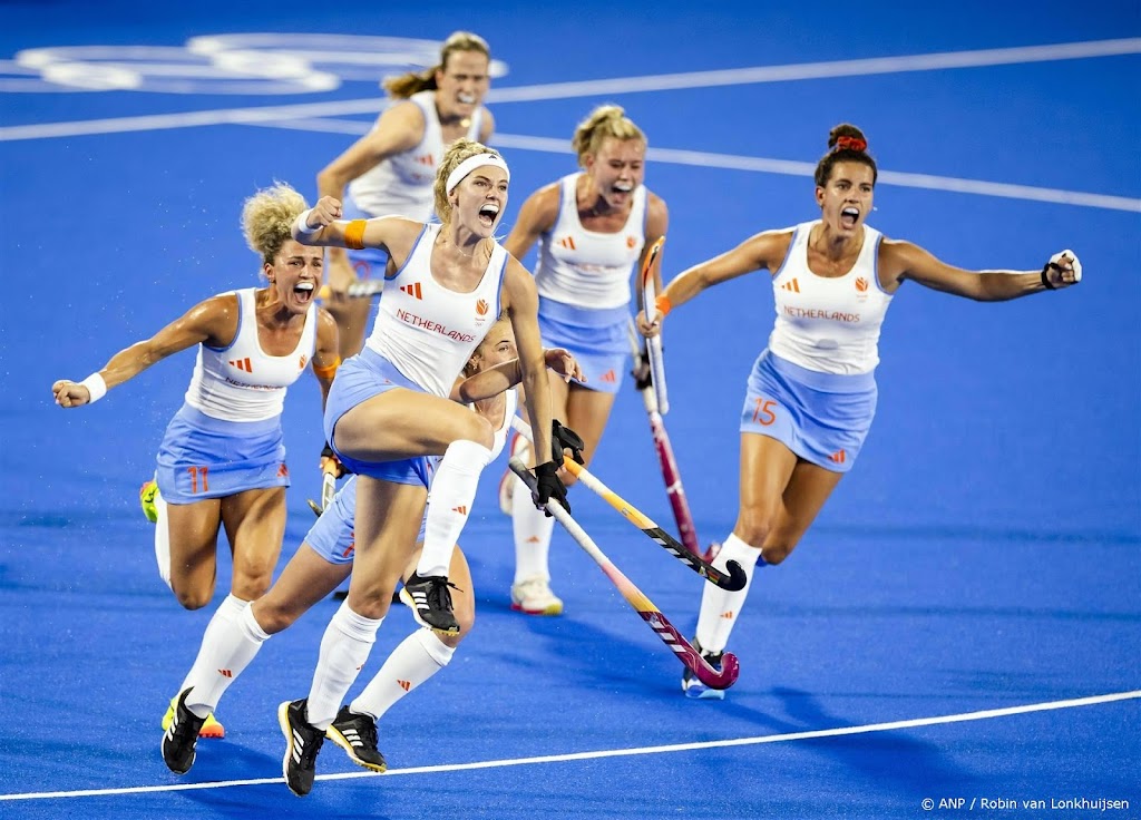 Hockeysters prolongeren titel na zege op China na shoot-outs