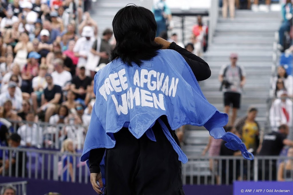 IOC diskwalificeert Afghaanse breaker om 'politieke slogan' 