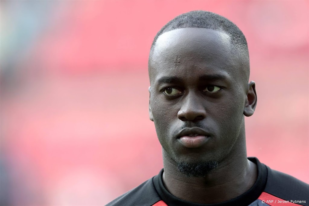 PSV'er Teze heeft spijt van weigering en zit toch bij selectie