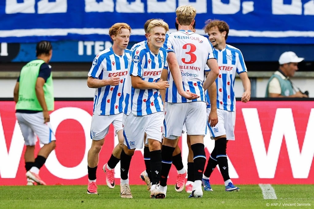 Sc Heerenveen begint aan seizoen met winst op FC Twente