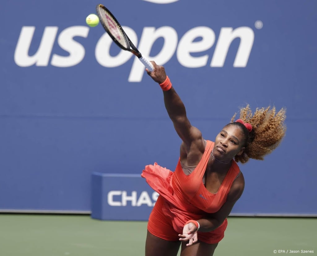 Serena Williams knokt zich op US Open langs Pironkova