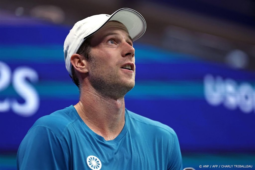 Tennisser Van de Zandschulp stijgt zes plaatsen, Zverev nummer 2