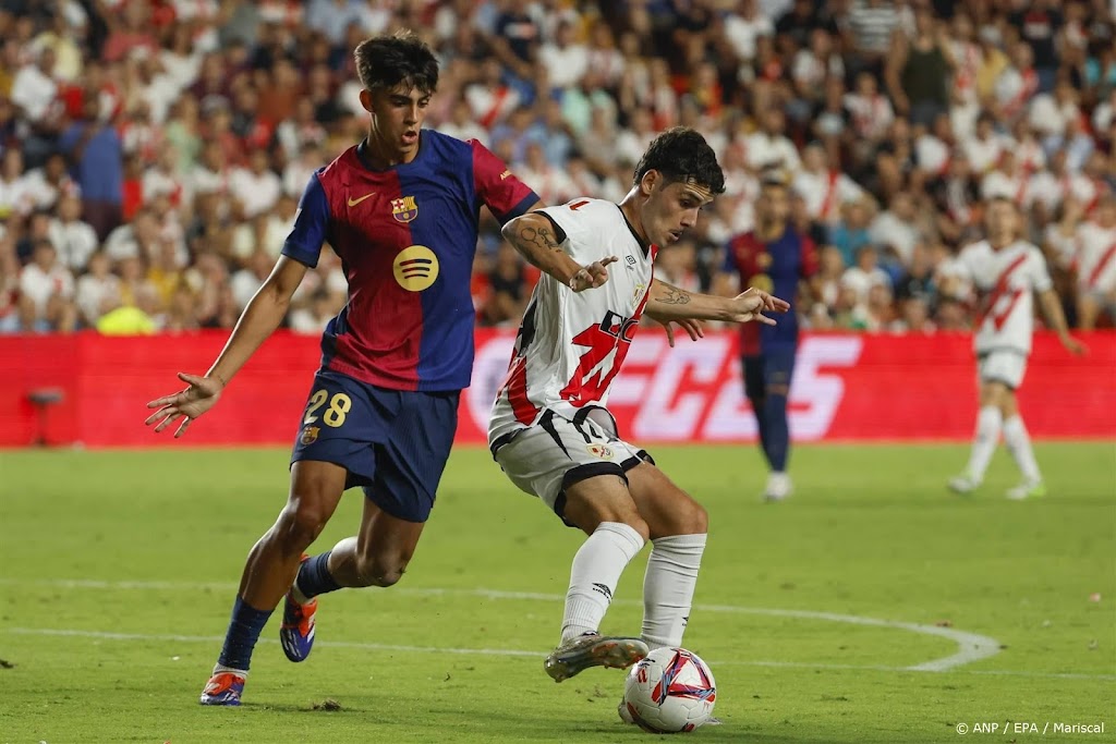 Barcelona-talent Bernal 12 maanden aan de kant na knie-operatie