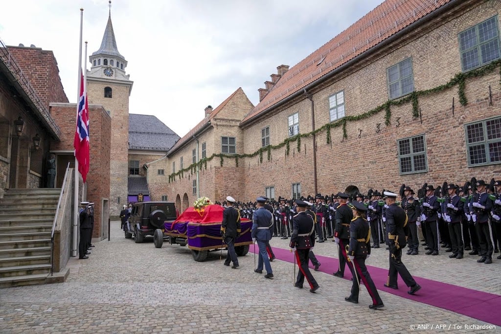 Noorse koning Harald op laatste rustplaats aangekomen