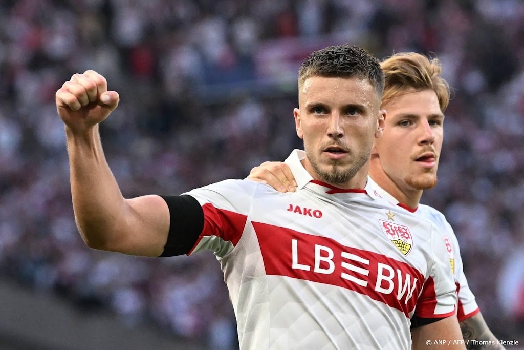 Demirović leidt VfB Stuttgart naar zege op Viking FK