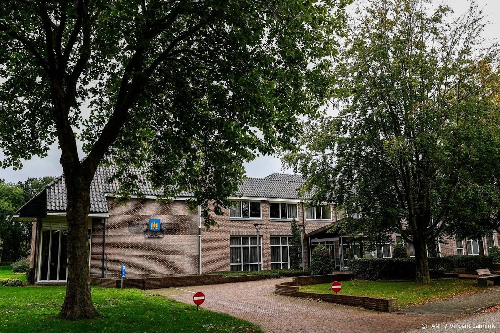 Landelijke Hersteld Hervormde Kerk adviseert minder bezoekers