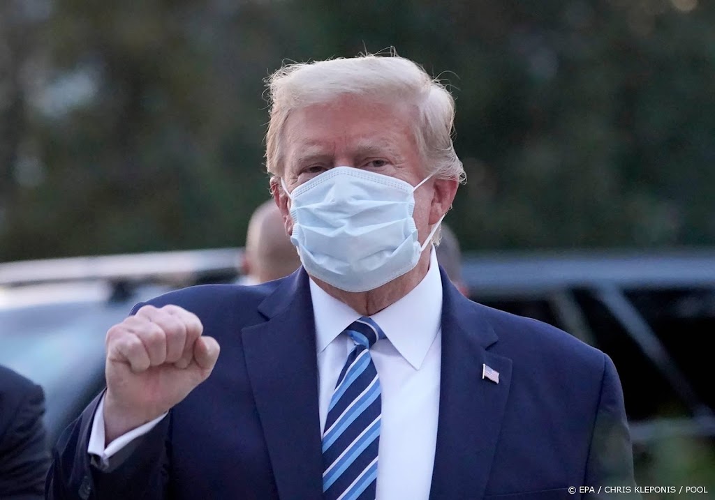 Trump ondermijnt onderhandelaars met wens groter steunpakket