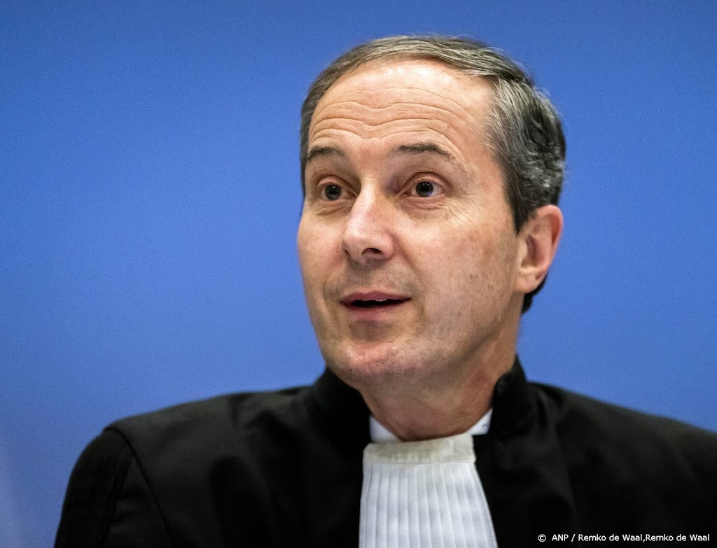 Advocaat Knoops: preventief uitsluiten advocaten gevaarlijk
