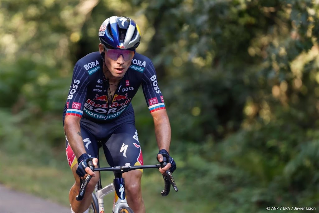Uitgebluste Roglic zet per direct punt achter wielerseizoen