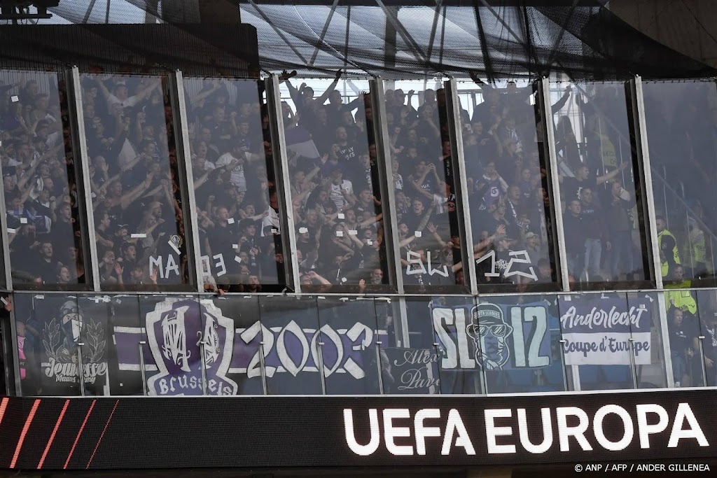 Anderlecht weert harde supporterskern bij uitwedstrijden