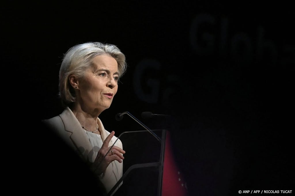 Beide moties van wantrouwen tegen Ursula von der Leyen verworpen