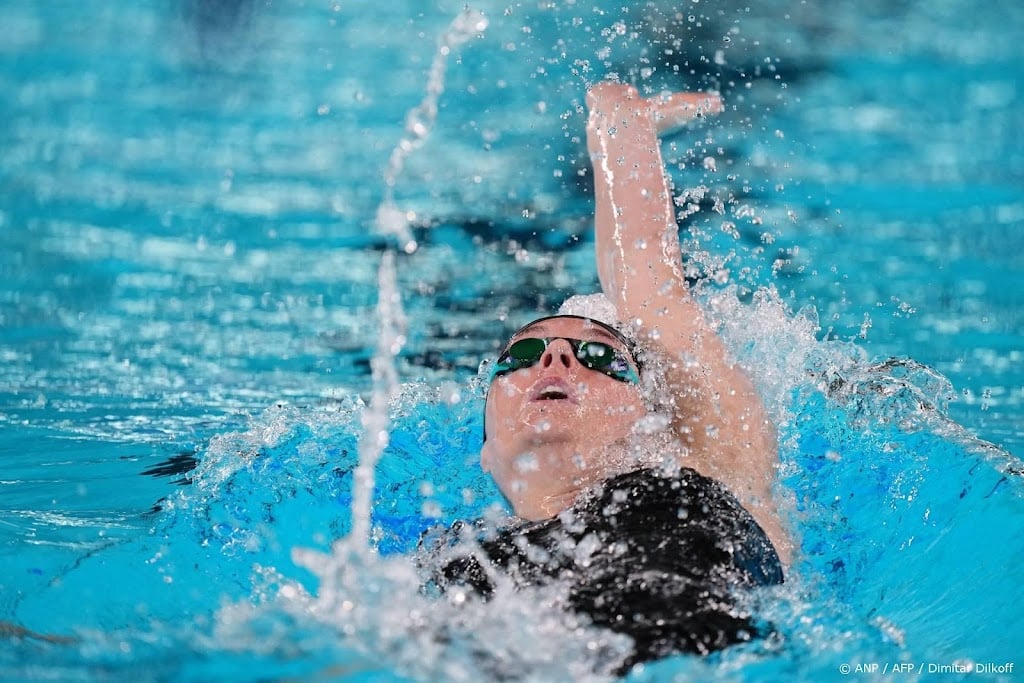 Steenbergen verbetert eigen Europees record 100 meter wisselslag