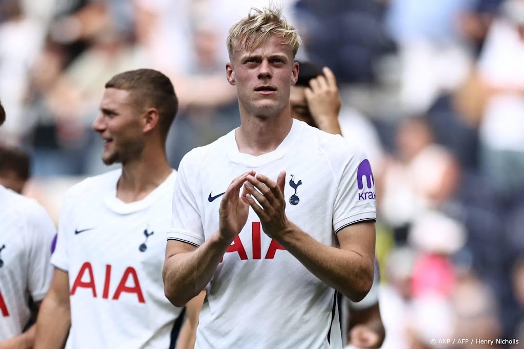 Van Hecke en Van de Ven inzetbaar bij Spurs tegen ManUnited