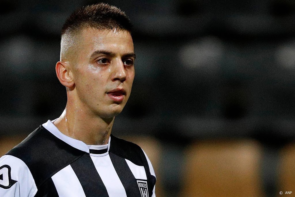 Heracles-spits Szöke mist duels met Ajax en AZ na schorsing