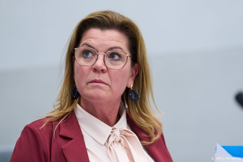 Van der Wal: omgang met wolf is dilemma met veel emotie