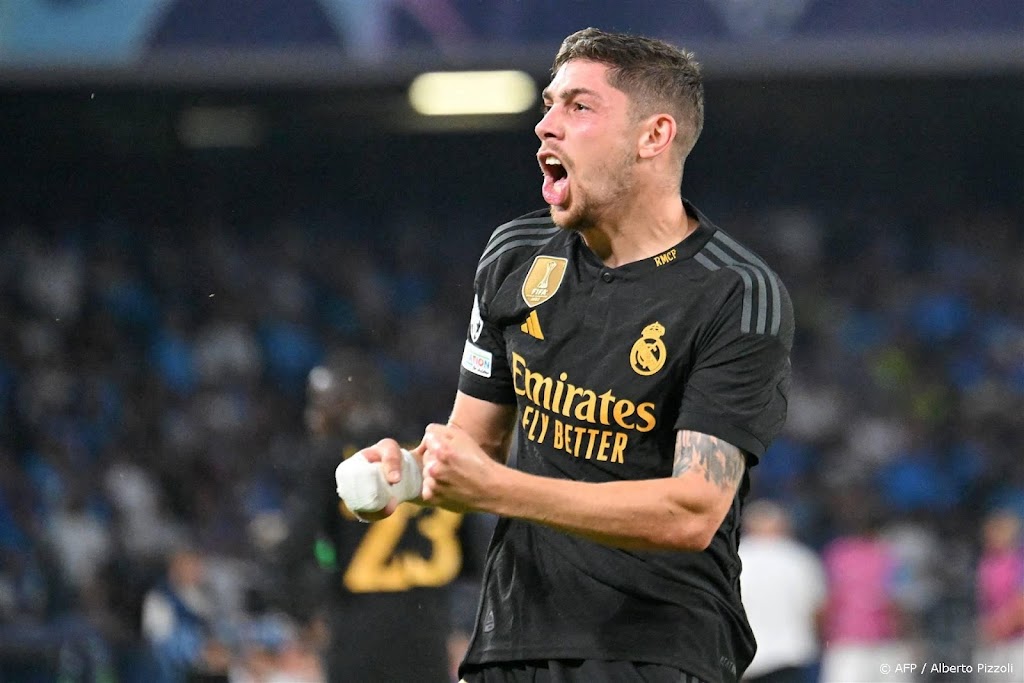 Real Madrid legt middenvelder Valverde tot zomer 2029 vast 