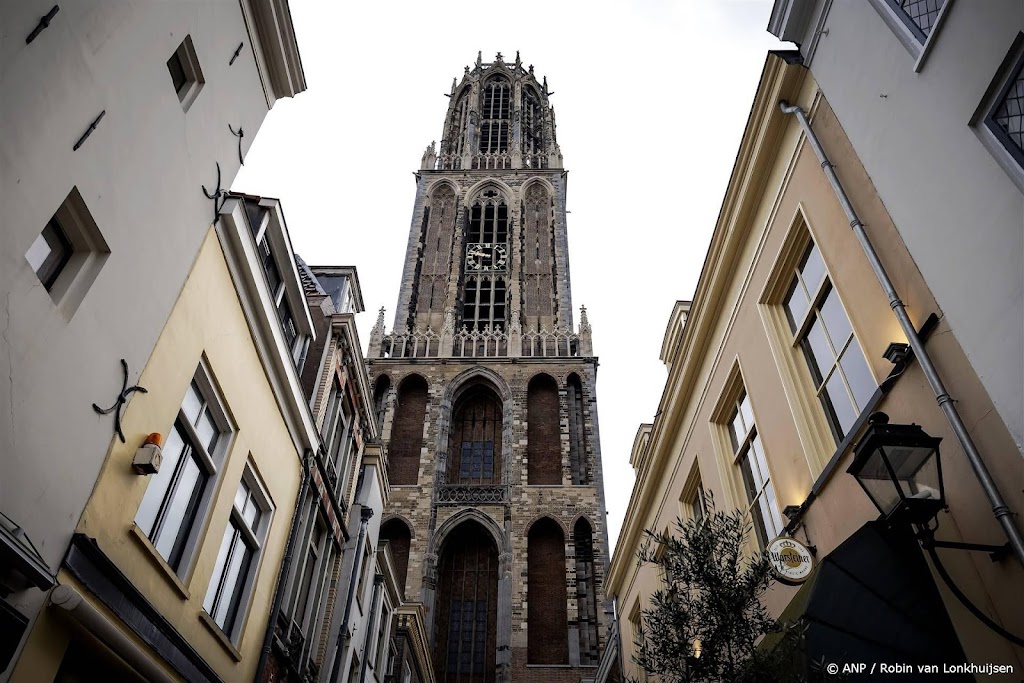 Gerestaureerde Domtoren Utrecht feestelijk opgeleverd
