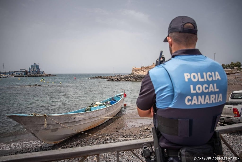 Doden bij zeer hoge golven bij het eiland Tenerife 