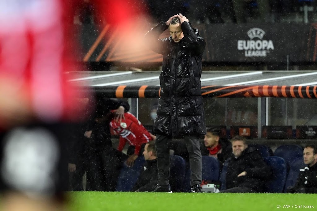 PSV-trainer Schmidt na uitschakeling: dit doet wel pijn